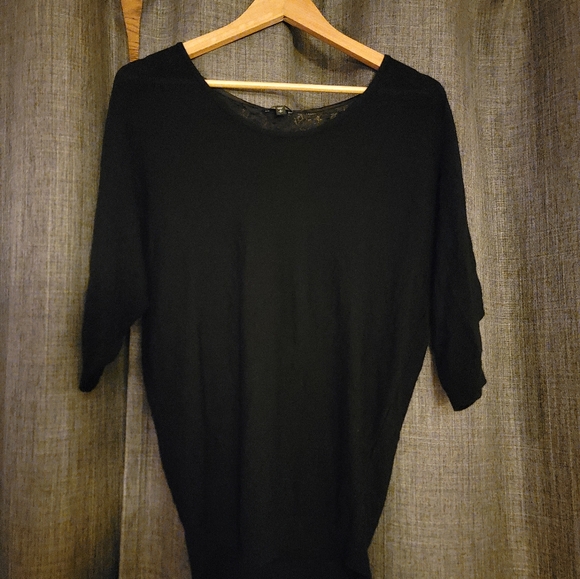 Express lace back sweater - Picture 5 of 6